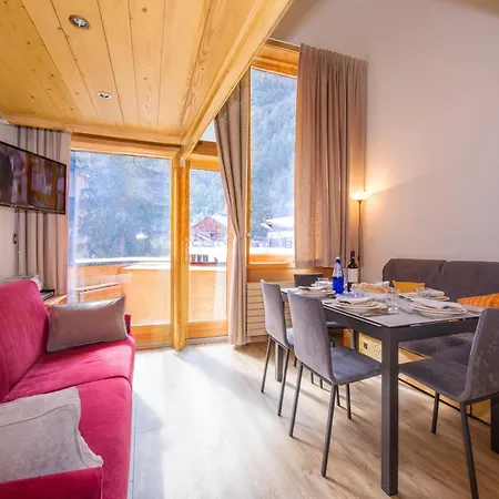 Grand Roc - Bruyeres 121 - Happy Apartman *