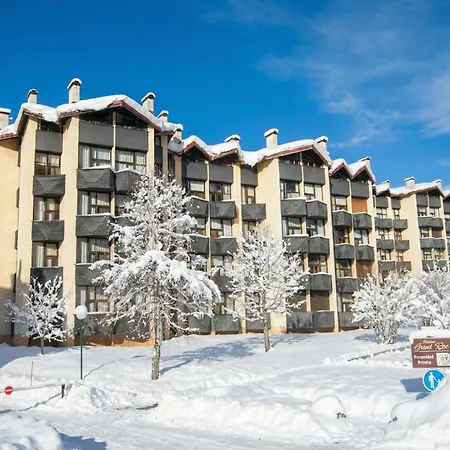 Grand Roc B121 From Slopes 260m, View & Parking - Happy Chamonix